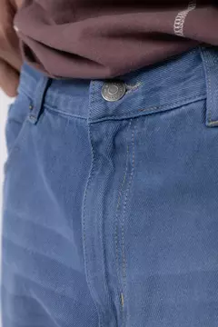 JEAN MOM SHELBY DUST BLUE - comprar online