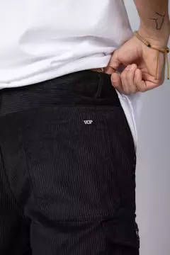 PANTALON CARGO NORMAN NEGRO - ZETA