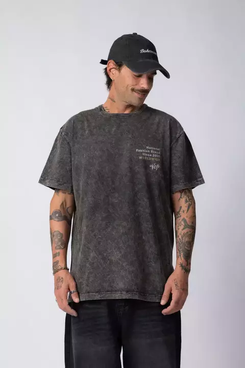 REMERA DB SHATTER NEGRA