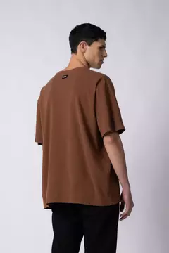 Remera Over Fylo Choco - comprar online