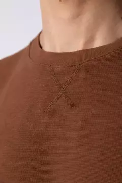 Remera Over Fylo Choco - ZETA