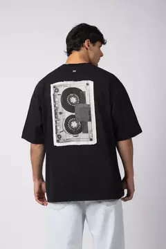 Remera Over GR Song Negra