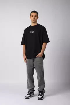 Remera Over GR Temple Negra en internet