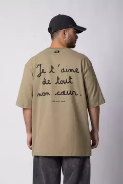 Remera Over Rhy Aime Beige - comprar online