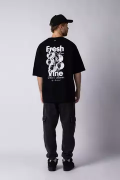 Remera Over Rhy Fresh Negra - ZETA