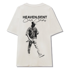 REMERA OVERSIZE TRAVIS CRUDO en internet