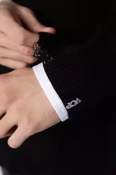 Sweater Concept Negro - comprar online