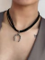 Choker Herradura. en internet