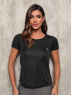 Camiseta Fit Luxe Preta - comprar online