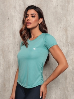 Camiseta Fit Luxe Verde Água - comprar online