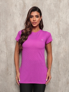 Blusa Long Fit Tee Fúcsia - Better Together