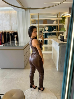 Calça Couro