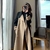 Imagem do Casaco Feminino Trespassado em Lã – Elegância Atemporal para o Inverno
