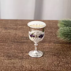Taça de Vinho Pequena em Liga Metálica na internet