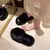 "Conforto e Estilo para o Inverno! ❄️ Chinelos de Pelúcia Femininos com Salto Aumentado e Sola Grossa – Perfeitos para Outono/Inverno! - loja online