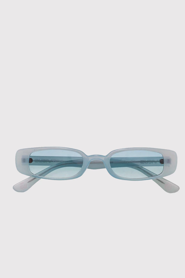 ANTEOJOS DE SOL VENUS CELESTE CRISTAL - comprar online