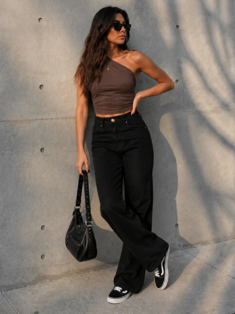 Calça Jeans Feminina Wide Leg Preta com Lycra