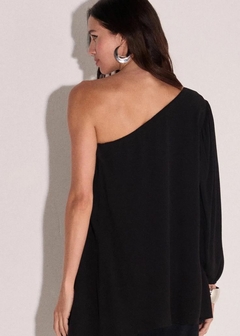 BLUSA ASSIMÉTRICA EM CREPE FEMININA - loja online