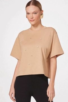 BLUSA EM MALHA COM PEDRARIA - Amsterdam Closet