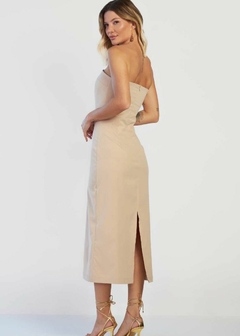 VESTIDO EM ALFAIATARIA TOMARA QUE CAIA BEGE