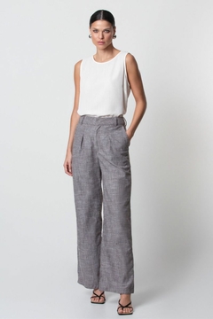 CALÇA EM LINHO WIDE LEG CINZA COM BOLSOS - comprar online