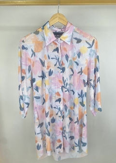CAMISA EM TULE MANGA 3/4 ALONGADA - Amsterdam Closet