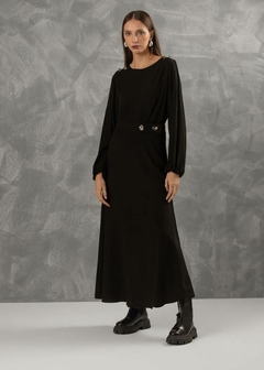 CONJUNTO BLUSA E SAIA EM VISCOSE FEMININO na internet