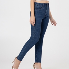 CALÇA JEANS COM ELASTANO CHAPA BARRIGA