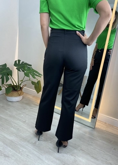 Calça Reta Alfaiataria Comfy Feminina - Amsterdam Closet