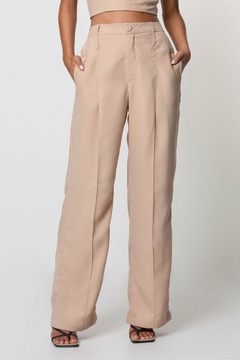 CALÇA ALFAIATARIA WIDE LEG COM BOLSO FACA na internet