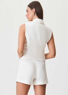COLETE LUCIANA SOLTO ALFAIATARIA - comprar online
