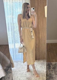 VESTIDO LINHO MIDI SOLTO na internet