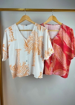 Imagem do CAMISA EM VISCOSE MANGA 3/4 ESTAMPADA