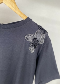 BLUSA ALGODÃO COM APLIQUE - Amsterdam Closet