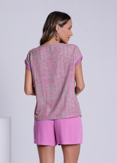 BLUSA EM VISCOSE COM RIBANA NA MANGA ESTAMPADA - loja online