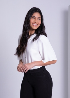 CAMISA EM VISCOSE COM MANGA FLARE - loja online
