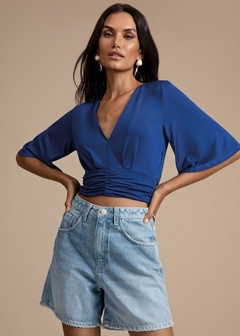 BLUSA CROPPED EM MALHA JUSTO FEMININA MANGA CURTA - Amsterdam Closet