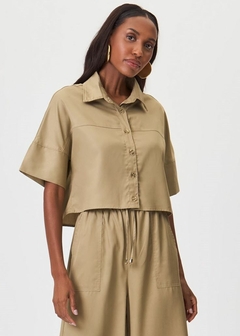 CAMISA BETINA CROPPED EM TECIDO - comprar online