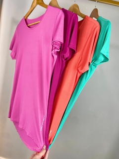 BLUSA EM MALHA COM RECORTE NAS COSTA - comprar online