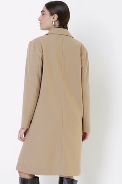 CASACO FEMININO ALONGADO DE INVERNO