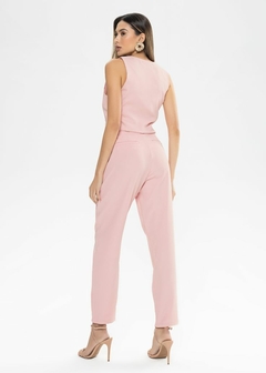 Calça Agata Mom Alfaiataria Comfy na internet