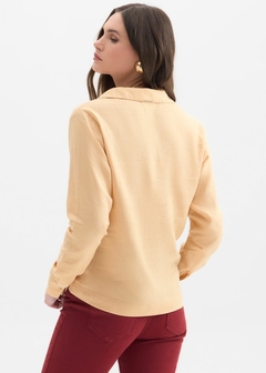 BLUSA LINHO DECOTE V FEMININA - comprar online