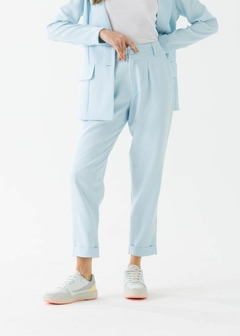 CALÇA EM ALFAIATARIA SOLTA FEMININA COM BOLSO FACA - comprar online