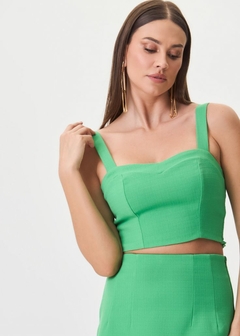 REGATA CROPPED LILI EM LINHO na internet