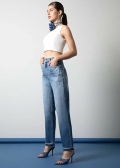 Imagem do CALÇA JEANS RETA FEMININA
