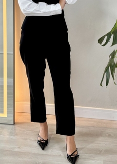 CALÇA EM ALFAIATARIA RETA FEMININA - Amsterdam Closet