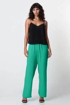 Regata Crepe Casual Feminina na internet