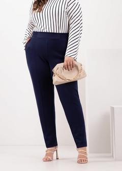 Calça Algodão Plus Size Comfy Feminino na internet