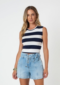 REGATA CROPPED EM MALHA JUSTO LISTRADA - loja online