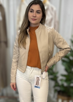 Jaqueta Couro Sintético Casual Feminina na internet